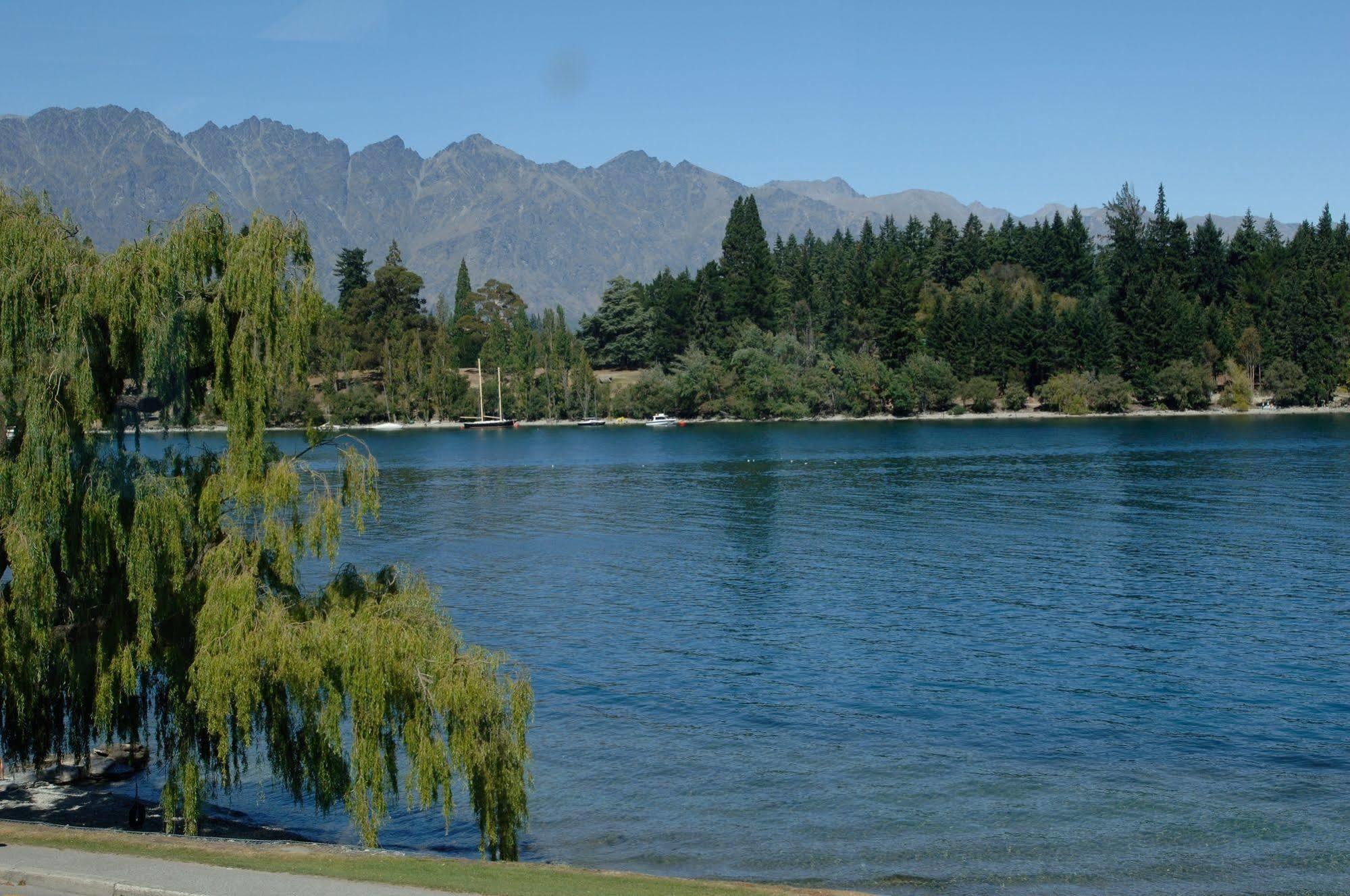 Lakefront Apartments,18 Lake Esplanade Road Queenstown Bagian luar foto